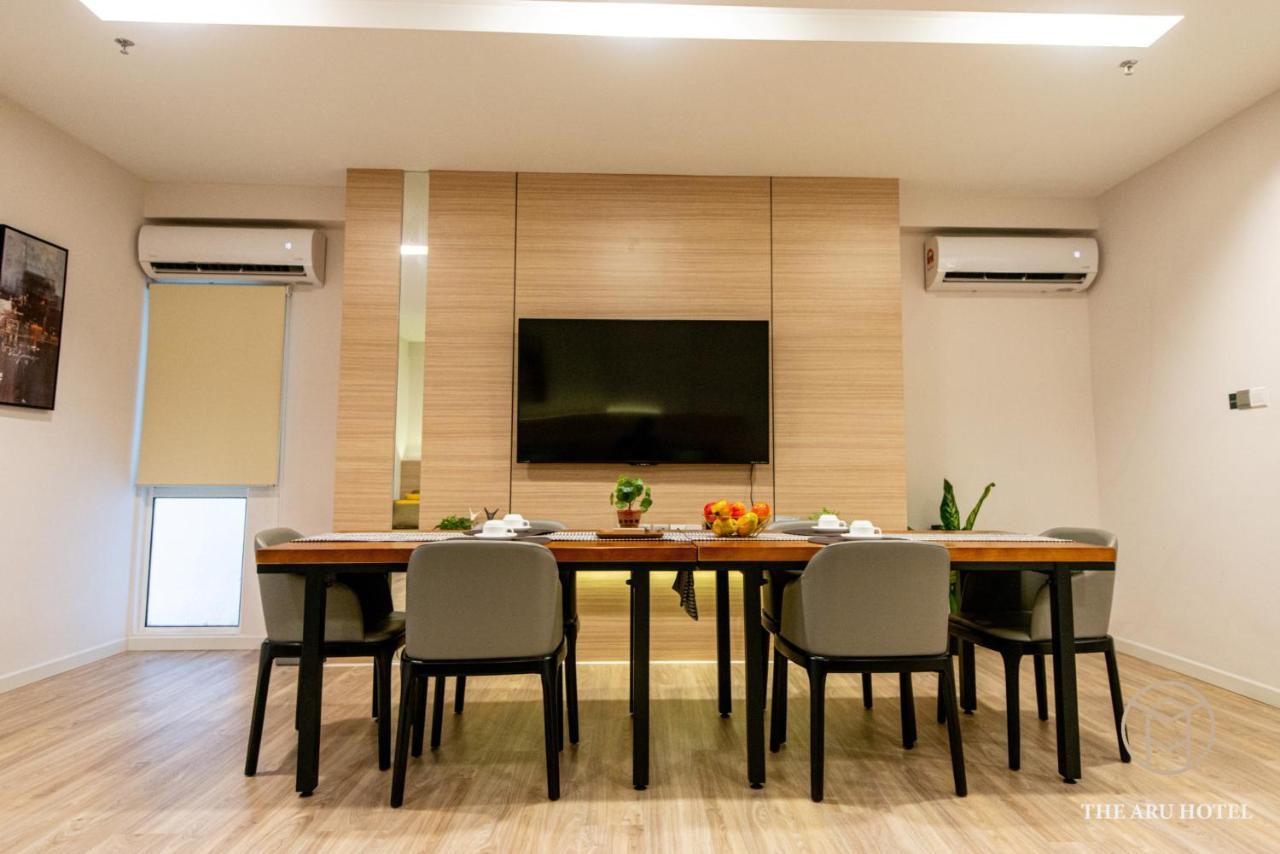 The Aru Hotel At Aru Suites โกตาคินาบาลู ภายนอก รูปภาพ